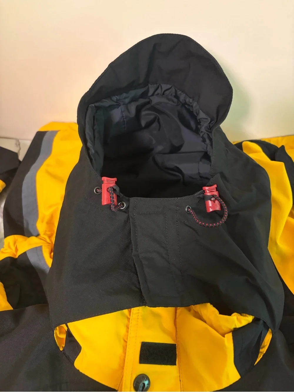 Vintage 90s The North Face EG Tech Gore-Tex Mountain Jacket